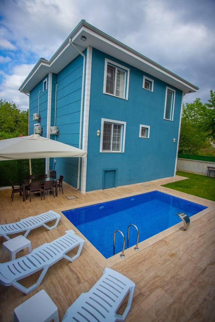 Sapanca'da Muhteşem Doğa İçerisinde, Özel Havuzlu, Kiralık Villa-31593