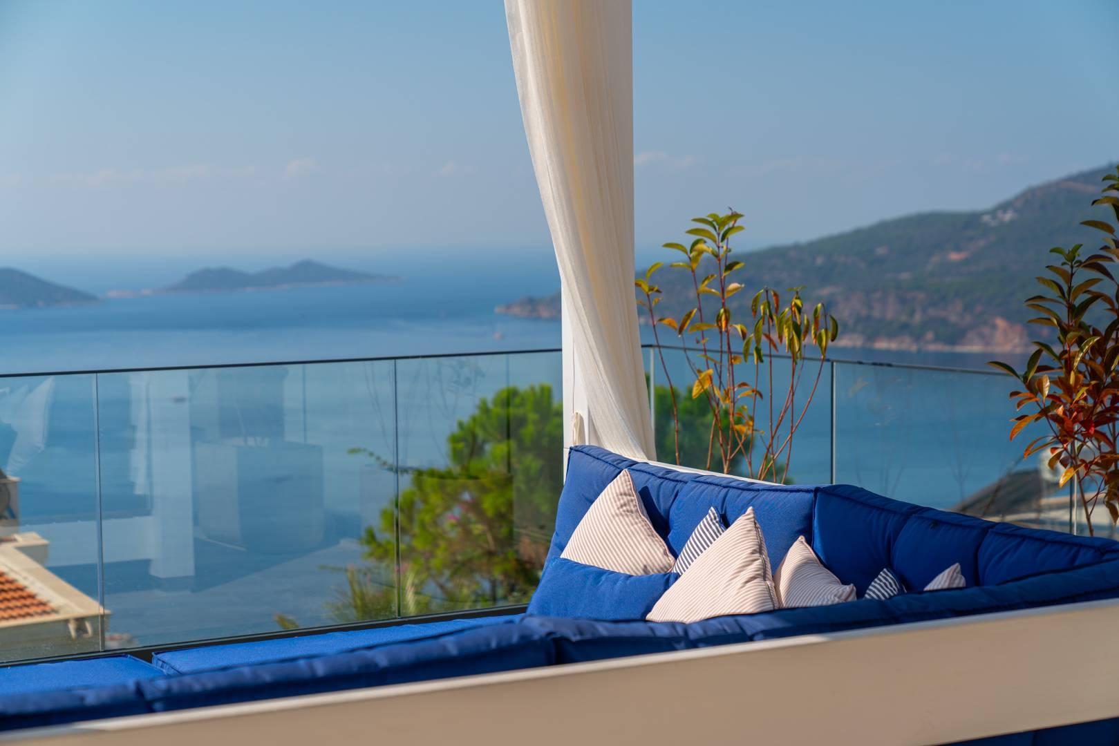 Kaş Kalkan'da Tasarımıyla Büyüleyen, Özel Havuzlu, Lüks Villa-35059