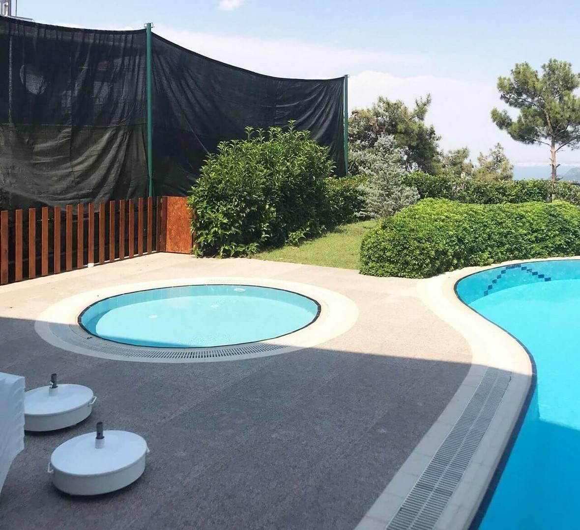 Antalya Konyaaltı'nda Geniş Alanlara Sahip, Özel Havuzlu, Ferah Villa-43916