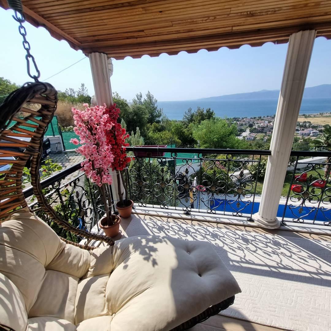 Bursa Gemlik'te Göz Alıcı Manzaralı, Özel Havuzlu, Olanaklı Villa-44012