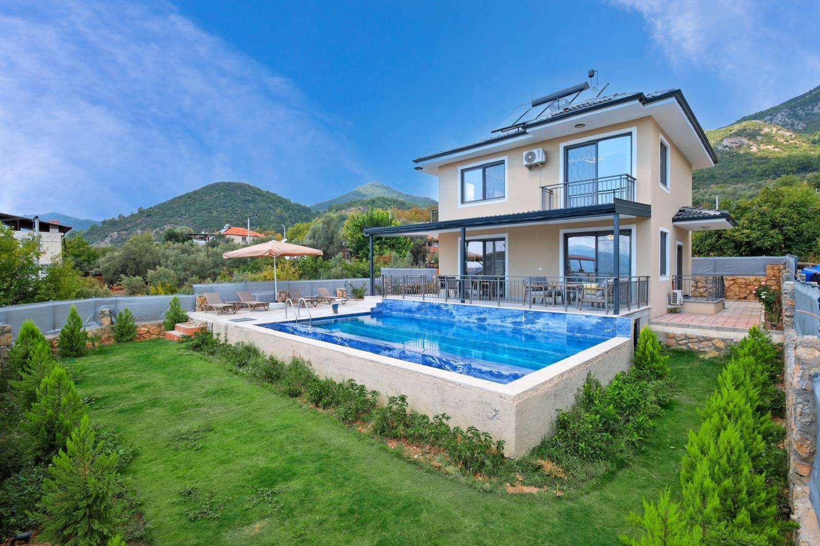 Fethiye İncirköy'de Sakin Doğa İçerisinde, Özel Havuzlu, 3+1 Villa