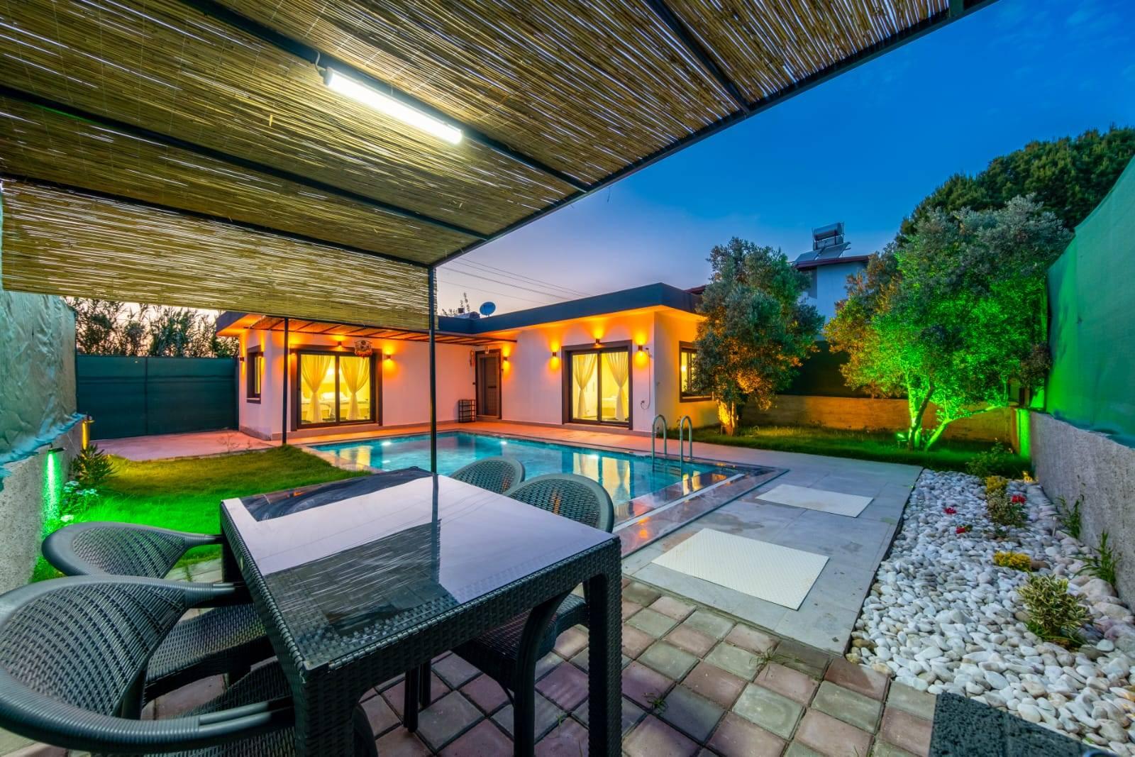 Fethiye Karagedik'te Çekirdek Ailelere Uygun, Özel Havuzlu, Şık Villa-43915