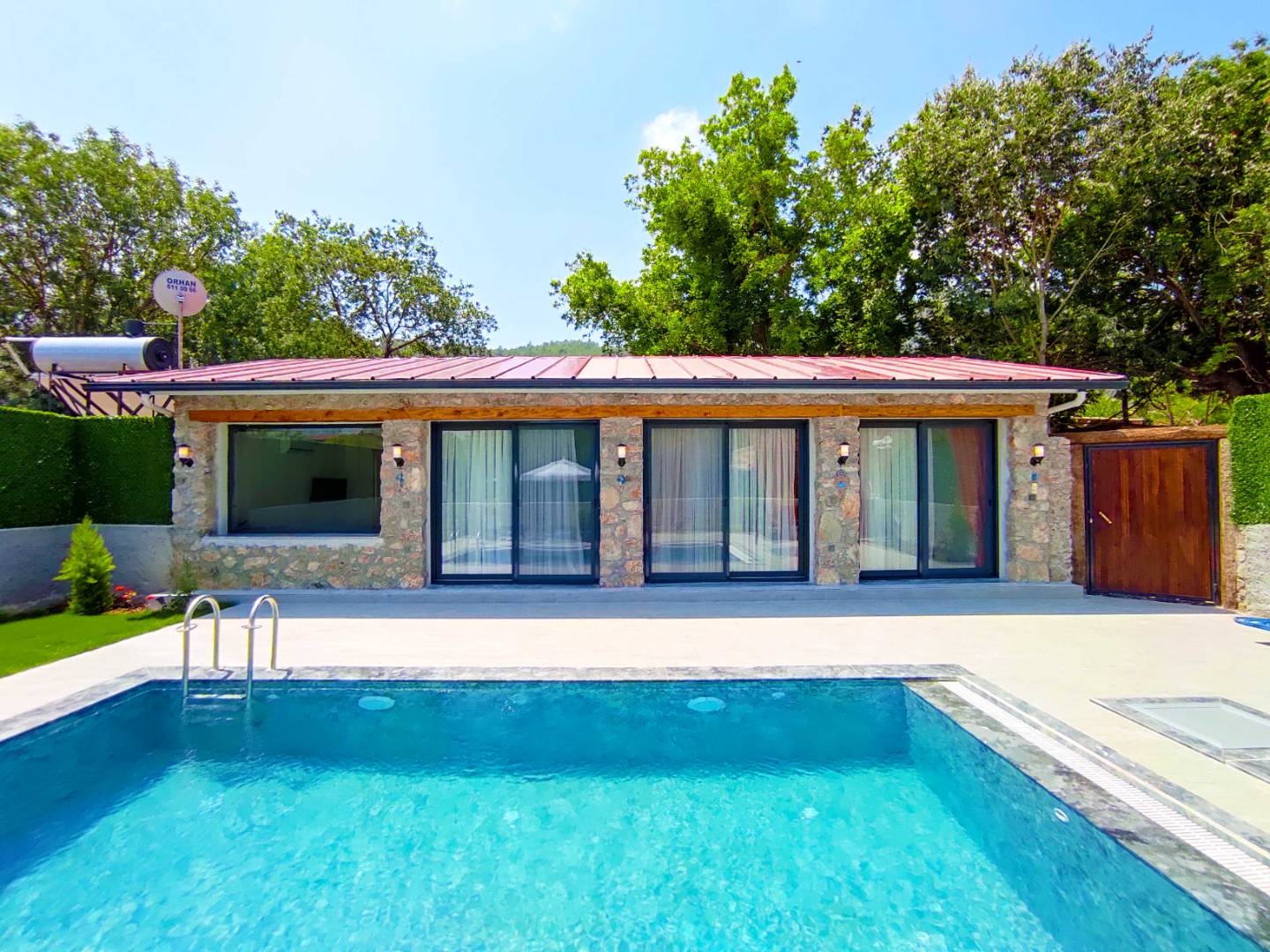 Fethiye Kayaköy'de Balayı Çiftlerine Uygun, Özel Havuzlu, Şık Villa