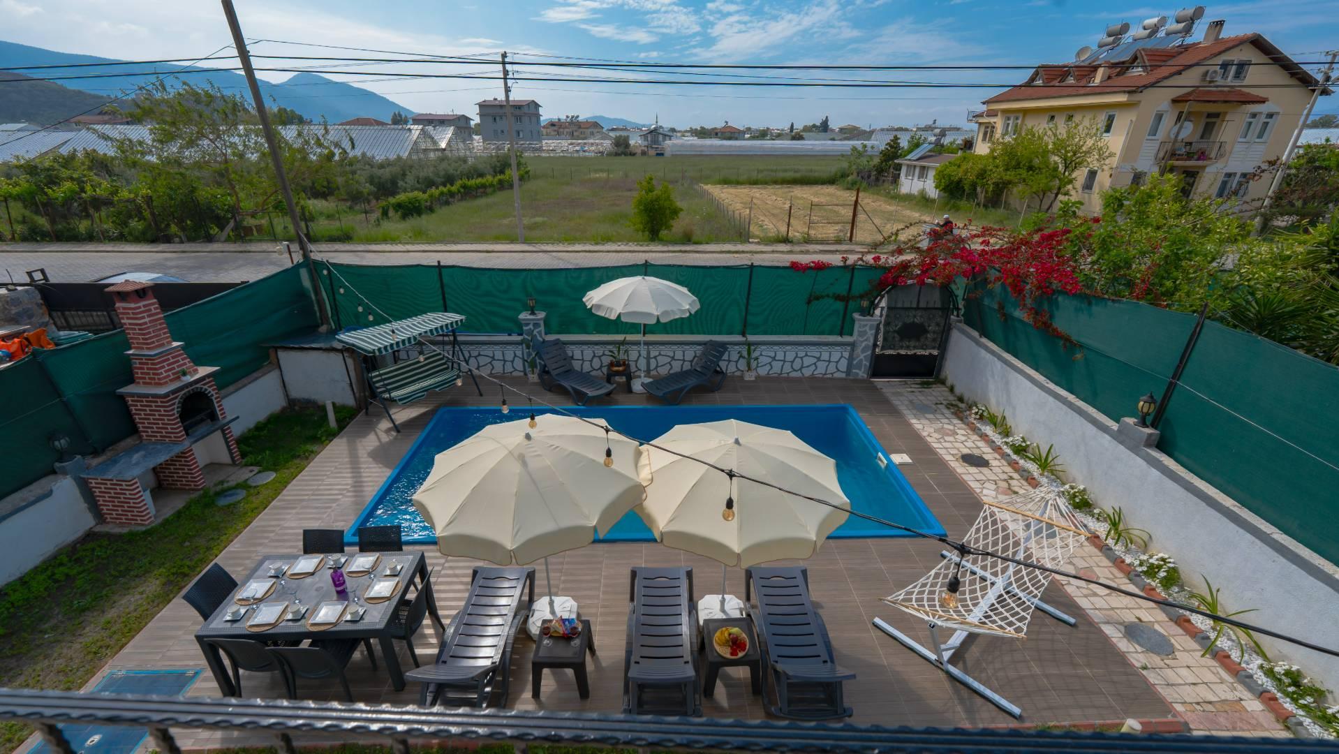 Fethiye Karaçulha'da Plaja Yakın, Özel Havuzlu, Kiralık Villa-17473