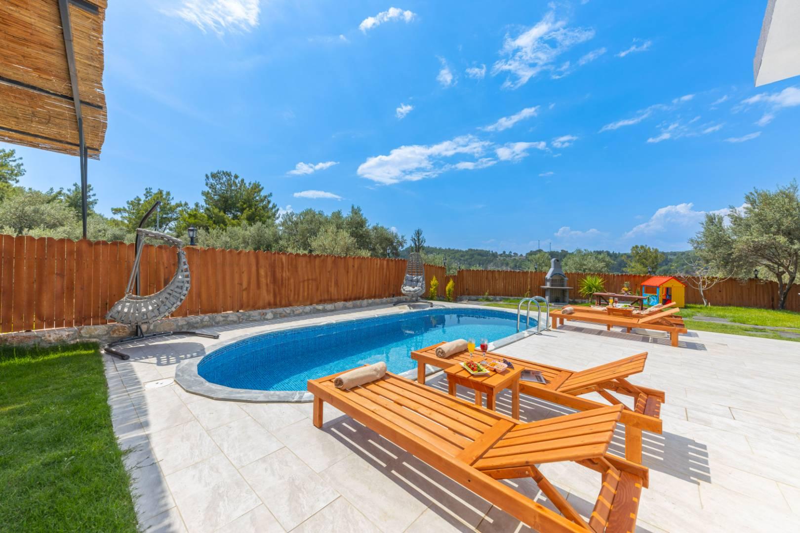 Kaş Aklar'da Huzurlu Doğada, Özel Havuzlu, Jakuzili Villa-42787