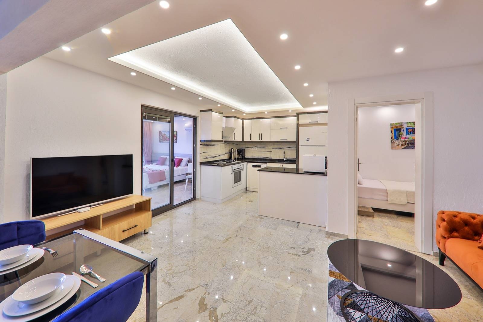 Kaş Bezirgan'da Eşsiz Doğa Manzaralı, Jakuzili, Şık Suit