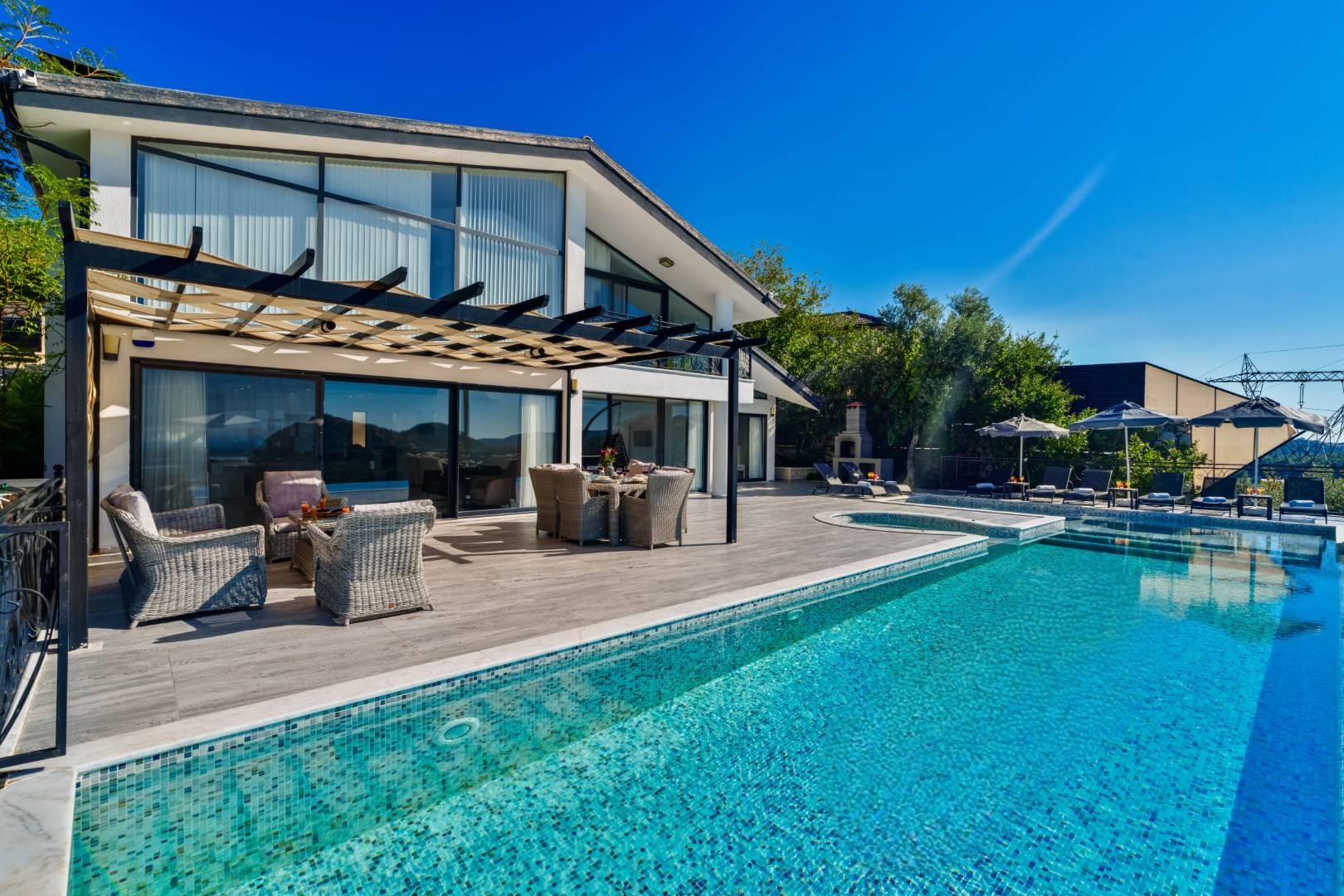 Kaş İslamlar'da Geniş Ailelere Uygun, Özel Havuzlu, Lüks Villa