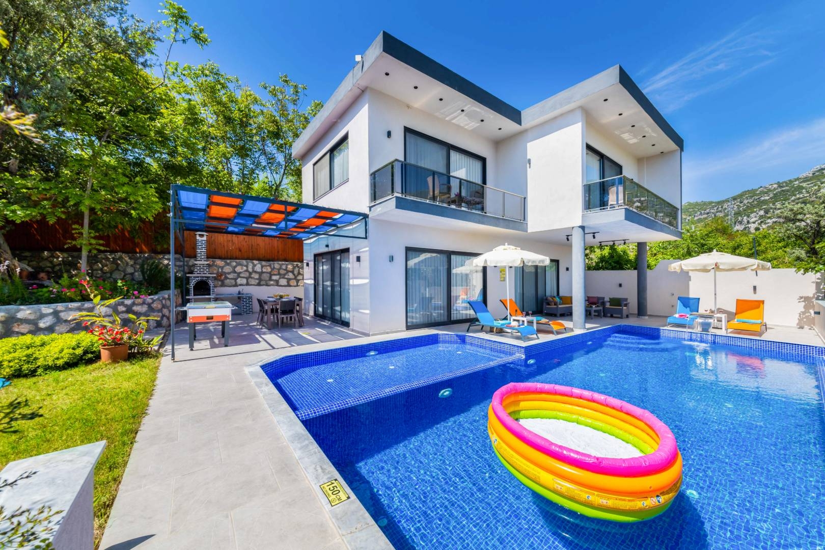 Kaş İslamlar'da Muhteşem Doğada, Özel Havuzlu, Jakuzili Villa