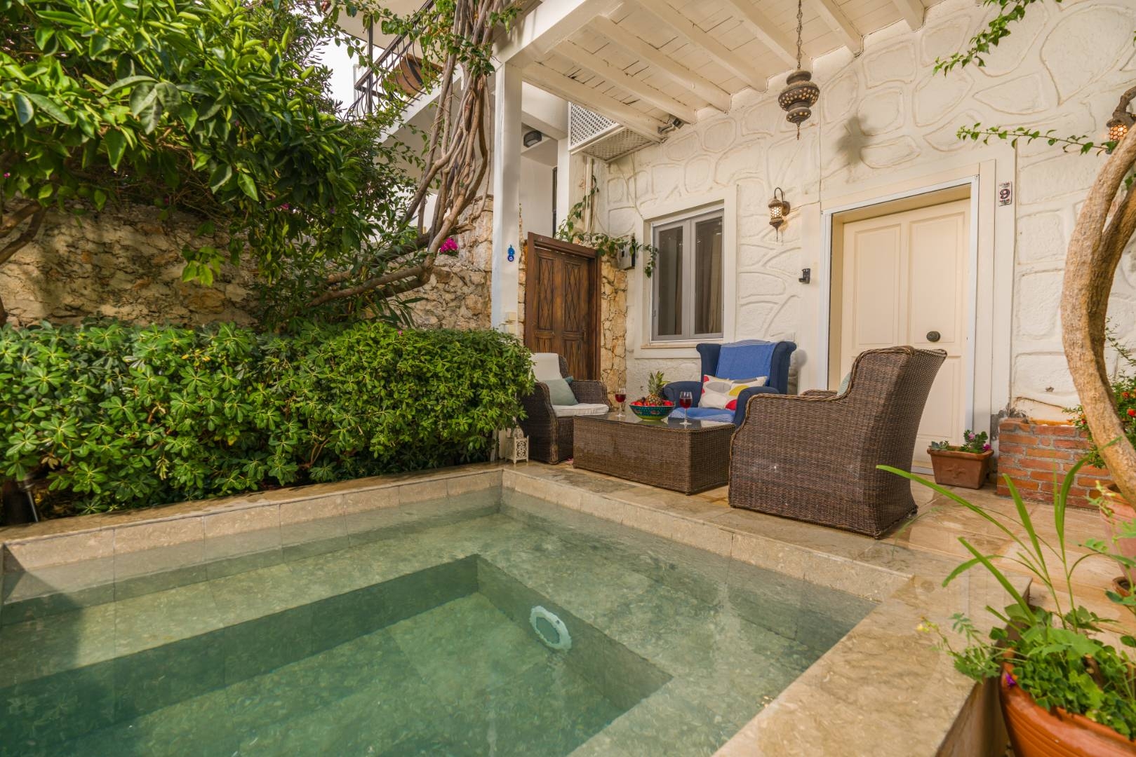 Kaş Kalkan'da Denize Yakın, Merkezi Konumda, Kiralık Villa