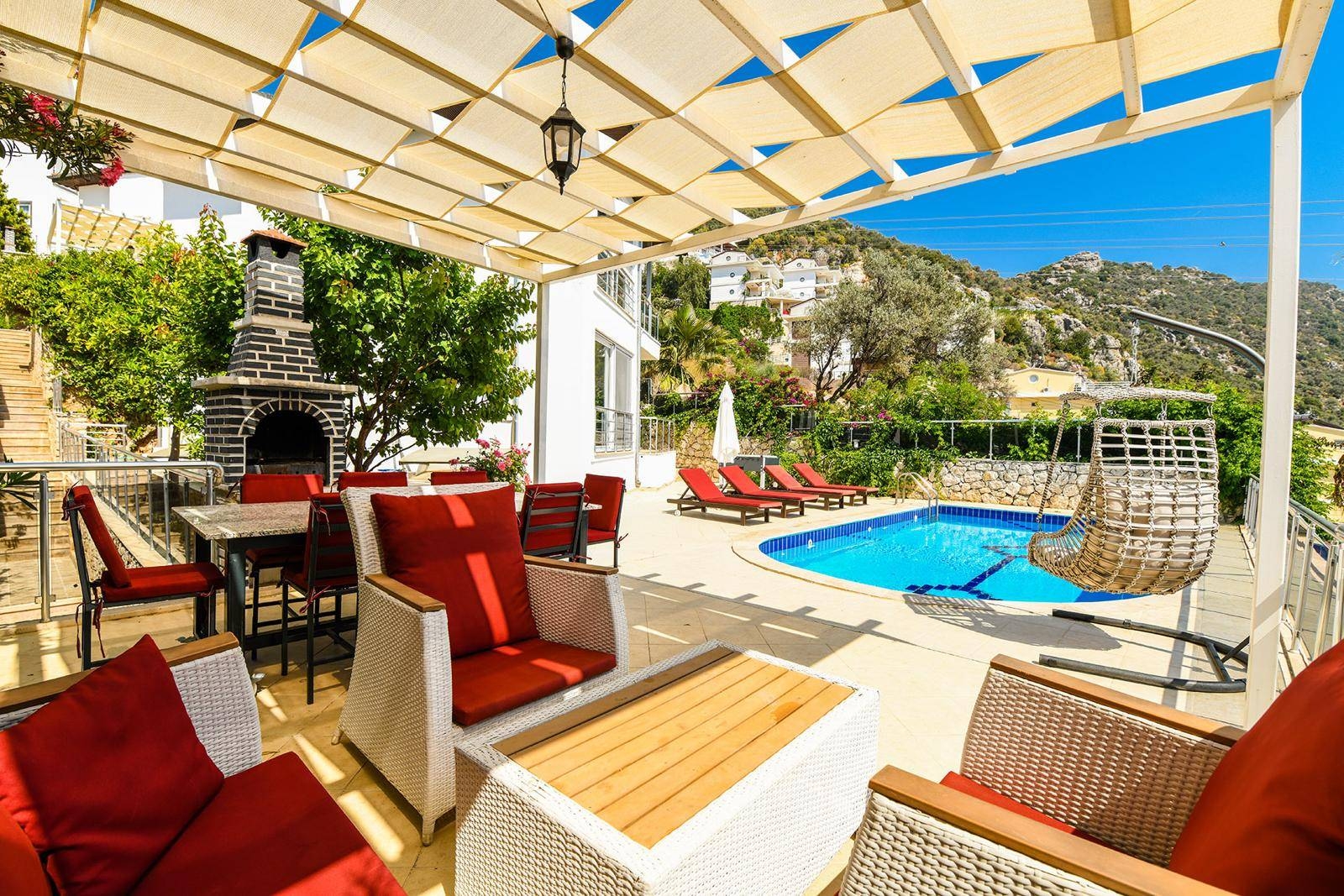 Kaş Kalkan'da Geniş Ailelere Uygun, Özel Havuzlu, 4+1 Villa