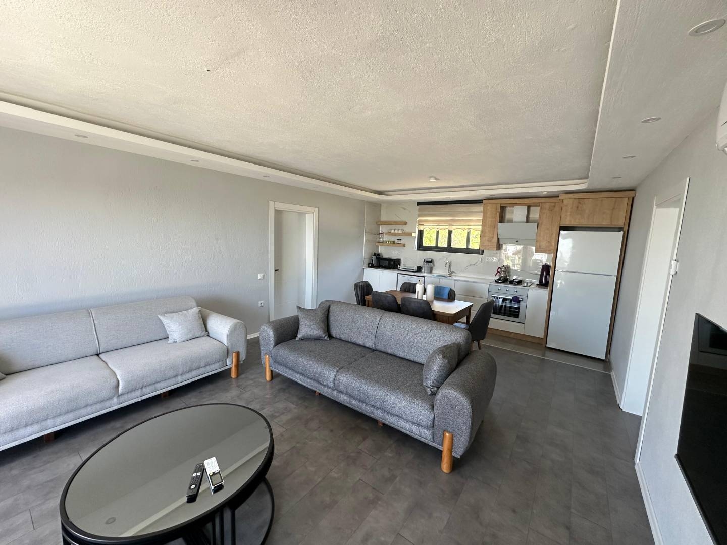 Kaş Üzümlü'de Doğa Manzaralı, 5 Kişilik, 2+1 Apart