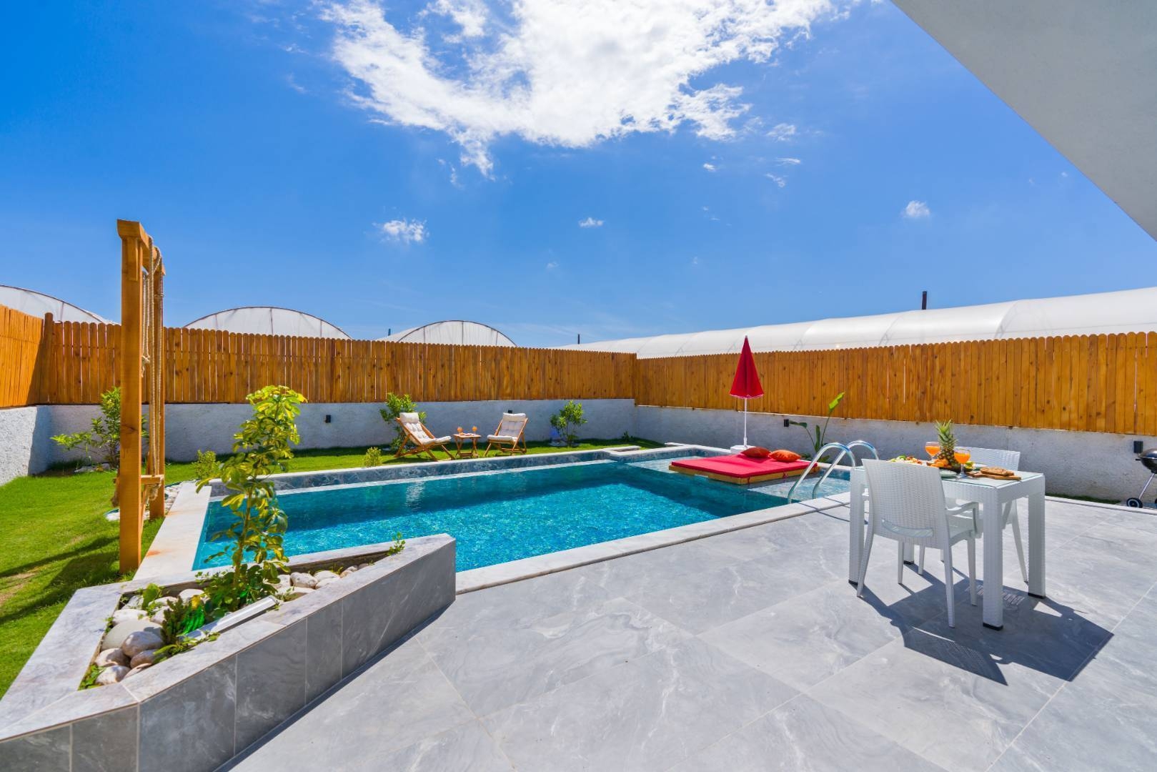 Muğla Seydikemer'de Balayı İçin Uygun, Özel Havuzlu, Şık Tatil Villası