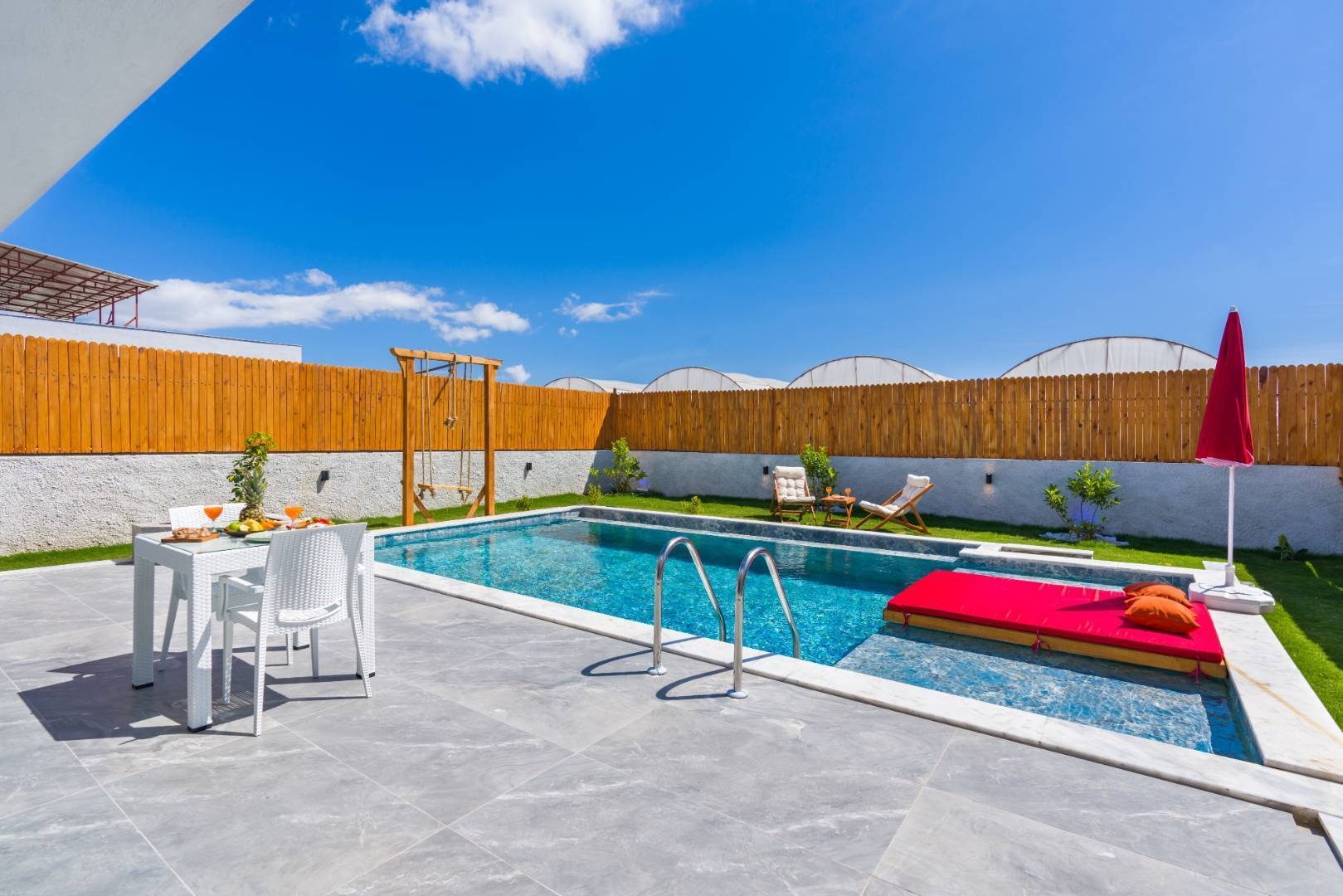 Muğla Seydikemer'de Balayı İçin Uygun, Özel Havuzlu, Şık Tatil Villası