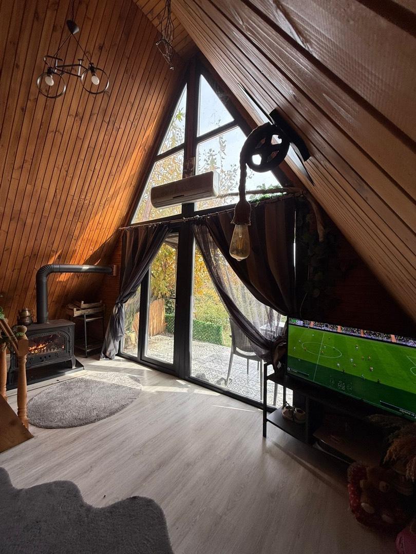 Yalova Çınarcık'ta Doğa Manzaralı, Jakuzili, Hoş Tasarımlı Bungalov-31046