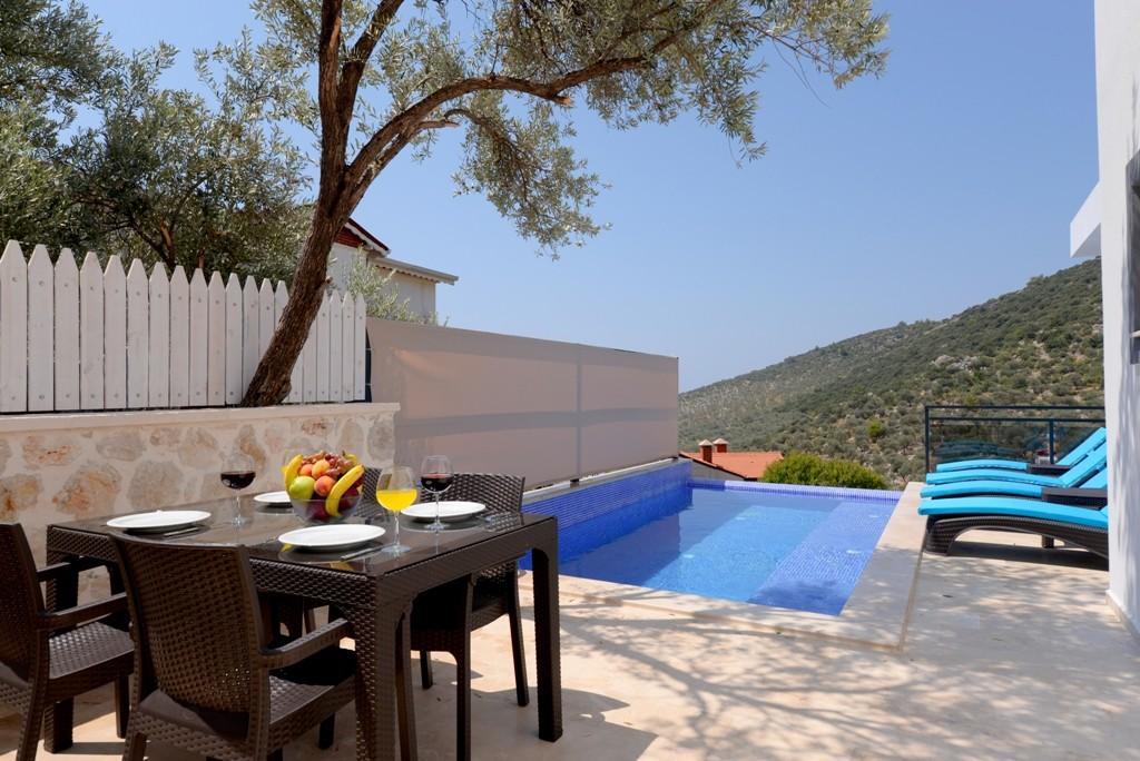Kaş Kalkan'da Doğa ve Deniz Manzaralı, Özel Havuzlu, Merkezi Villa-13827