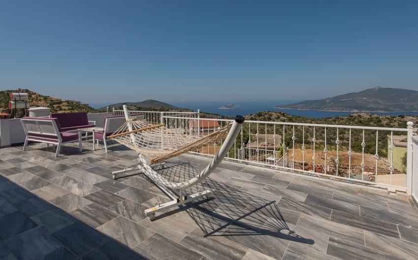 Kaş Bezirgan'da Göz Alıcı Deniz Manzaralı, Özel Havuzlu, Zarif Villa-20556