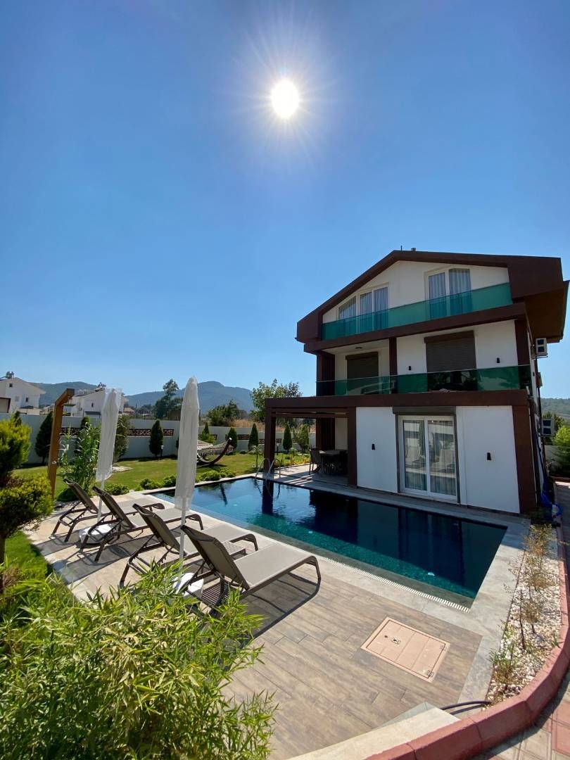 Fethiye Ölüdeniz'de Doğa İçerisinde, Özel Havuzlu, 8 Kişilik Villa