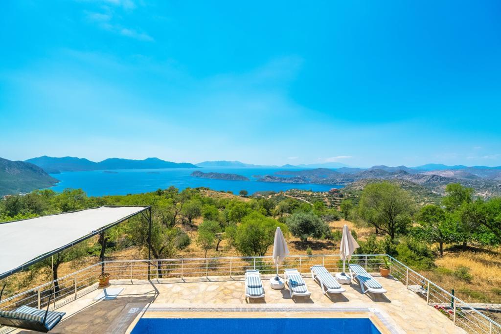 Marmaris Söğüt'de Muhteşem Deniz Manzaralı, Özel Havuzlu, Lüks Villa-14109