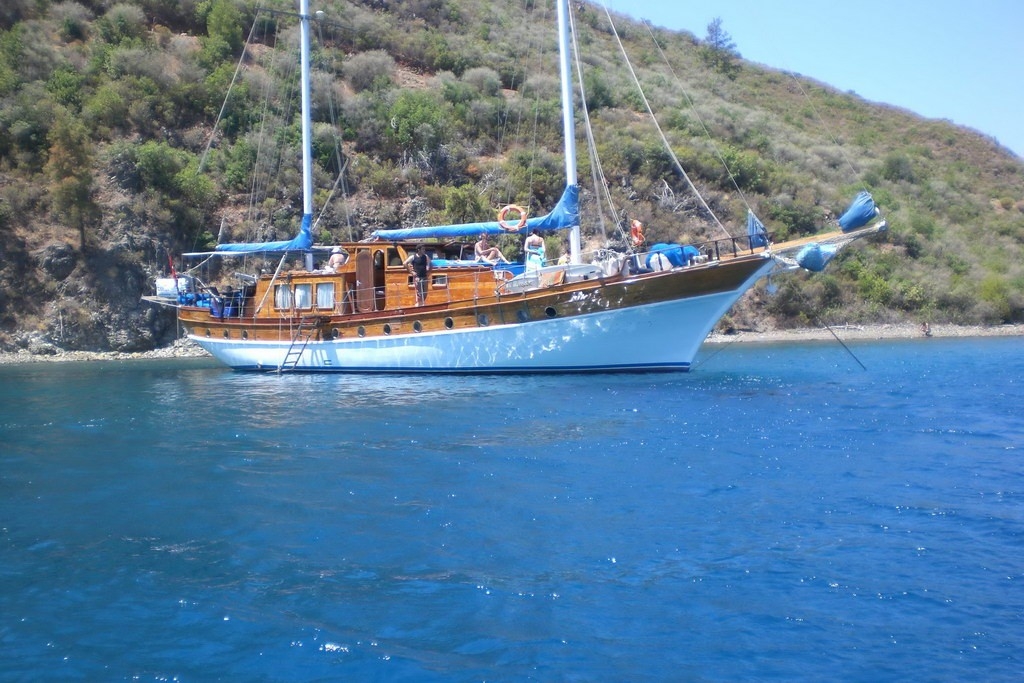 Bodrum'da Harika Doğa Eşliğinde, 6 Kabinli, Ferah Kiralık Gulet