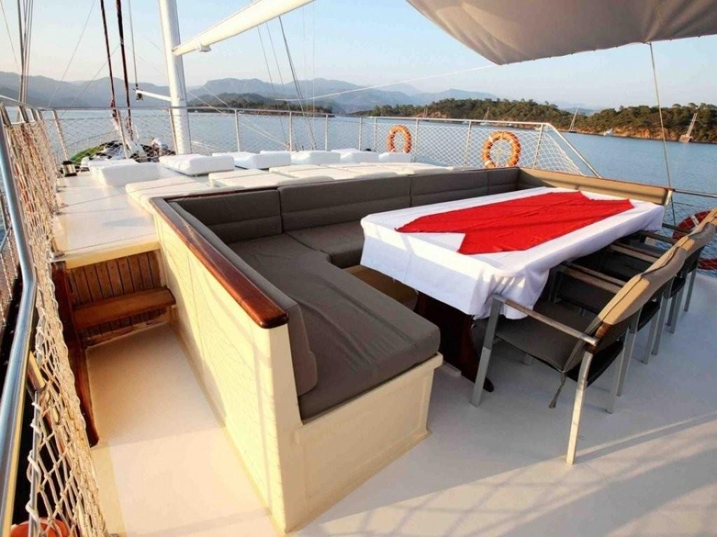 Fethiye'de 20 Kişilik, Geniş İç Hacmi Ve Lüks Tasarımlı, İdeal Gulet-14111