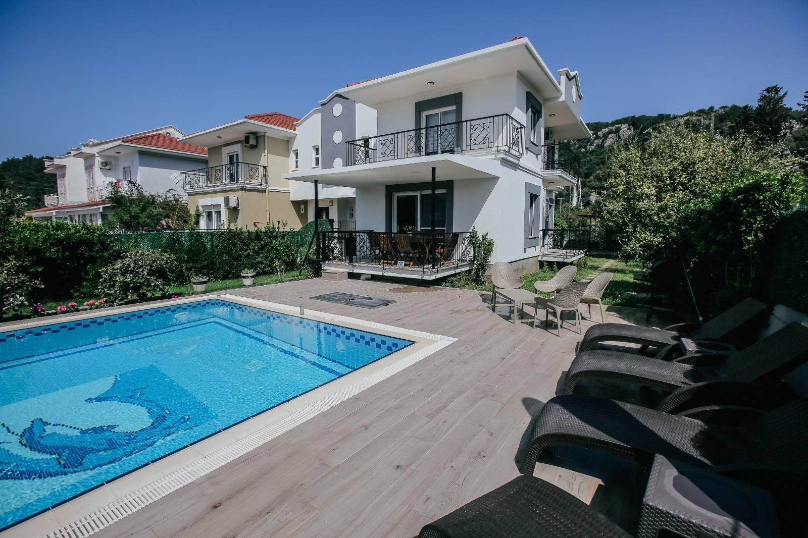 Marmaris Çamdibi'de Eşsiz Doğada, Özel Havuzlu, Şık Kiralık Villa-22778