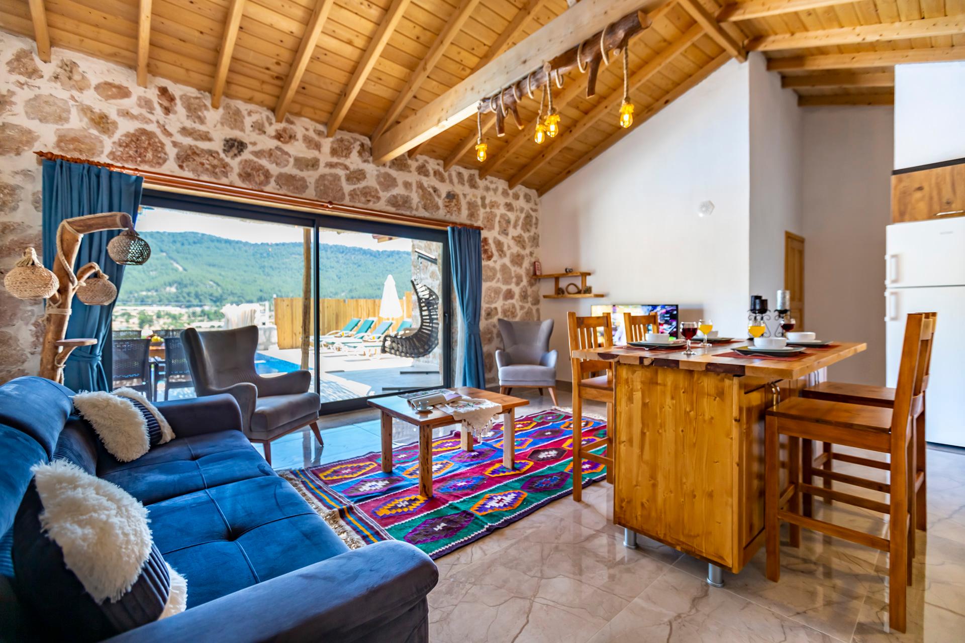 Kaş Sarıbelen'de Çekirdek Ailelere Uygun, Özel Havuzlu, Taş Villa-23423