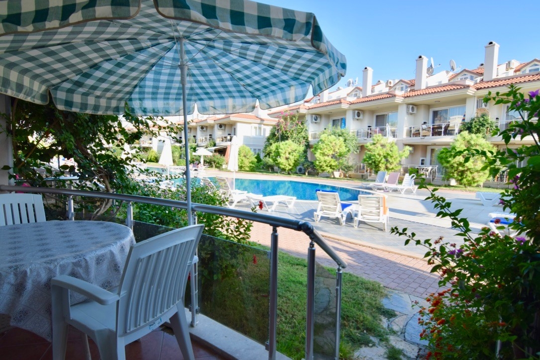 Fethiye Foça'da Çalış Plajına Yakın, Ortak Havuzlu, 1+1 Daire