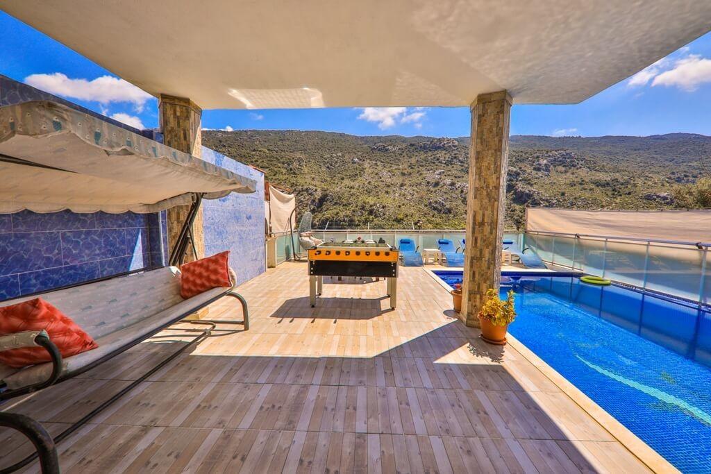 Kaş İslamlar'da Korunaklı, Özel Havuzlu, Jakuzili, 4 Kişilik Villa-12077