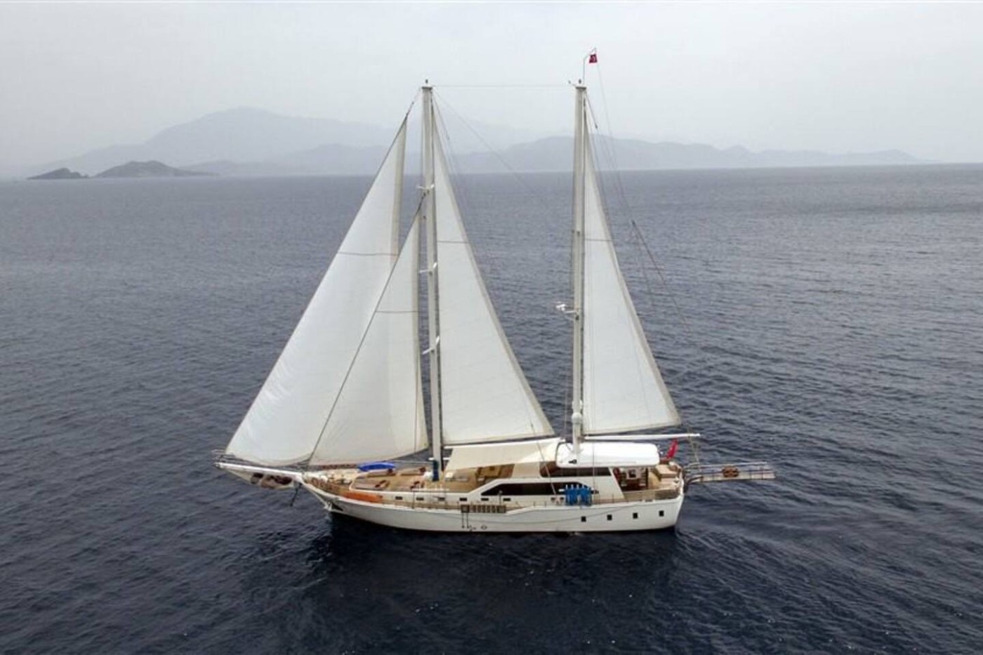 Fethiye'de Lüks ve Konforun Bir Arada Olduğu, Geniş, 12 Kişilik Gulet