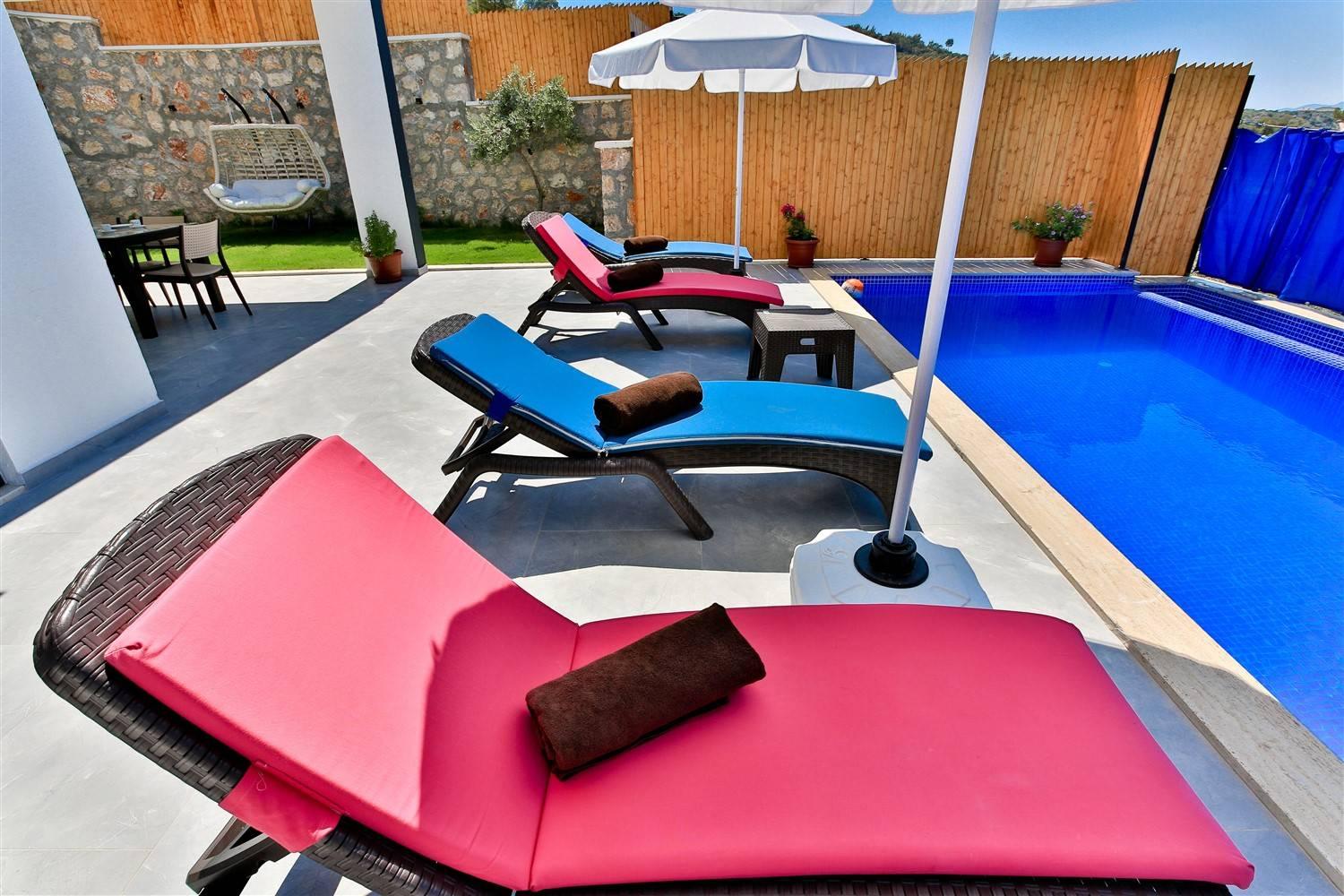 Kaş Patara'da Nezih Konumda, Özel Havuzlu, Modern Villa-25701