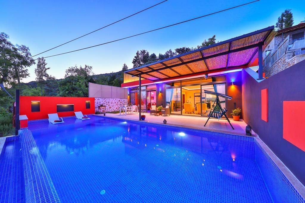 Kaş İslamlar'da Doğa İle İç İçe, Kapalı Havuzlu, Balayı Villası-17786