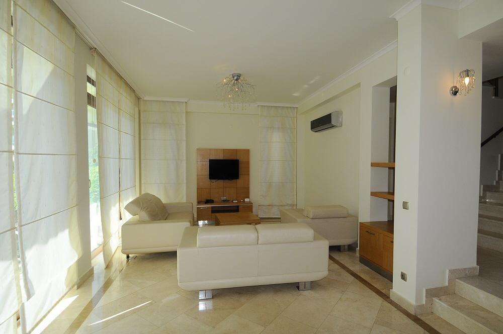 Alanya Kargıcak'ta Tesis İçerisinde, Özel Havuzlu, Şık Kiralık Villa-23059