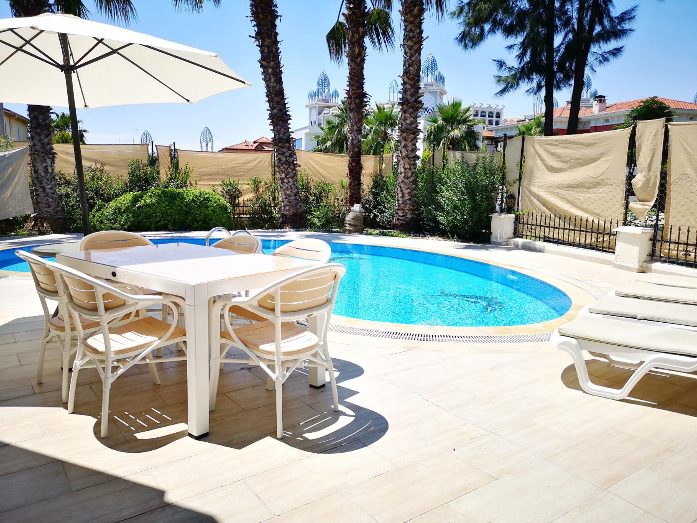 Serik Belek'te Merkezi Konumda, Özel Havuzlu, Lüks Villa-14139