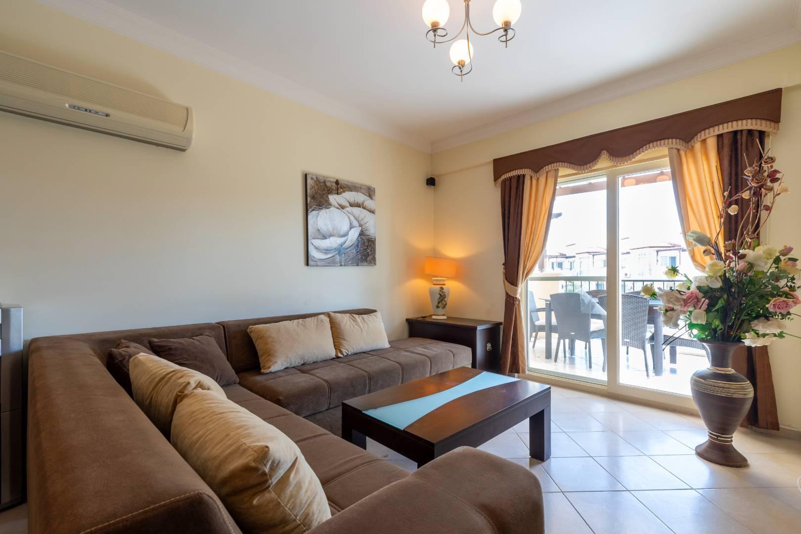 Didim Akbük'te Denize Sıfır, Eşsiz Manzaralı, Konforlu Tatil Villası-22278