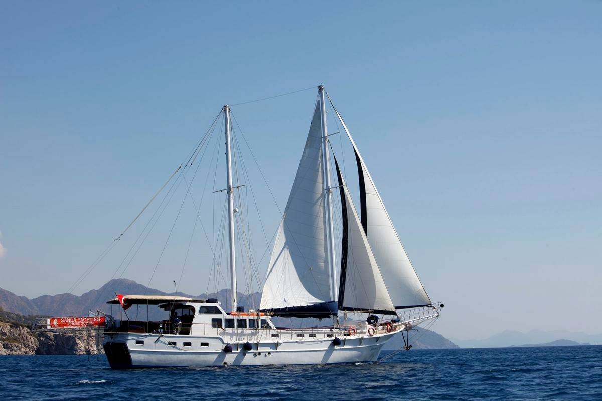 Muğla Marmaris'de Kalabalık Ailelere Uygun, Kaptanlı Kiralık Gulet