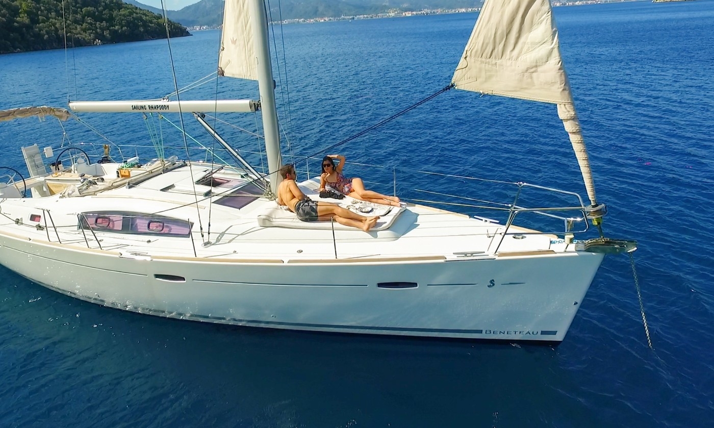 Marmaris'te En Güzel Koyları Gezebileceğiniz, Şık Tasarımlı Yelkenli