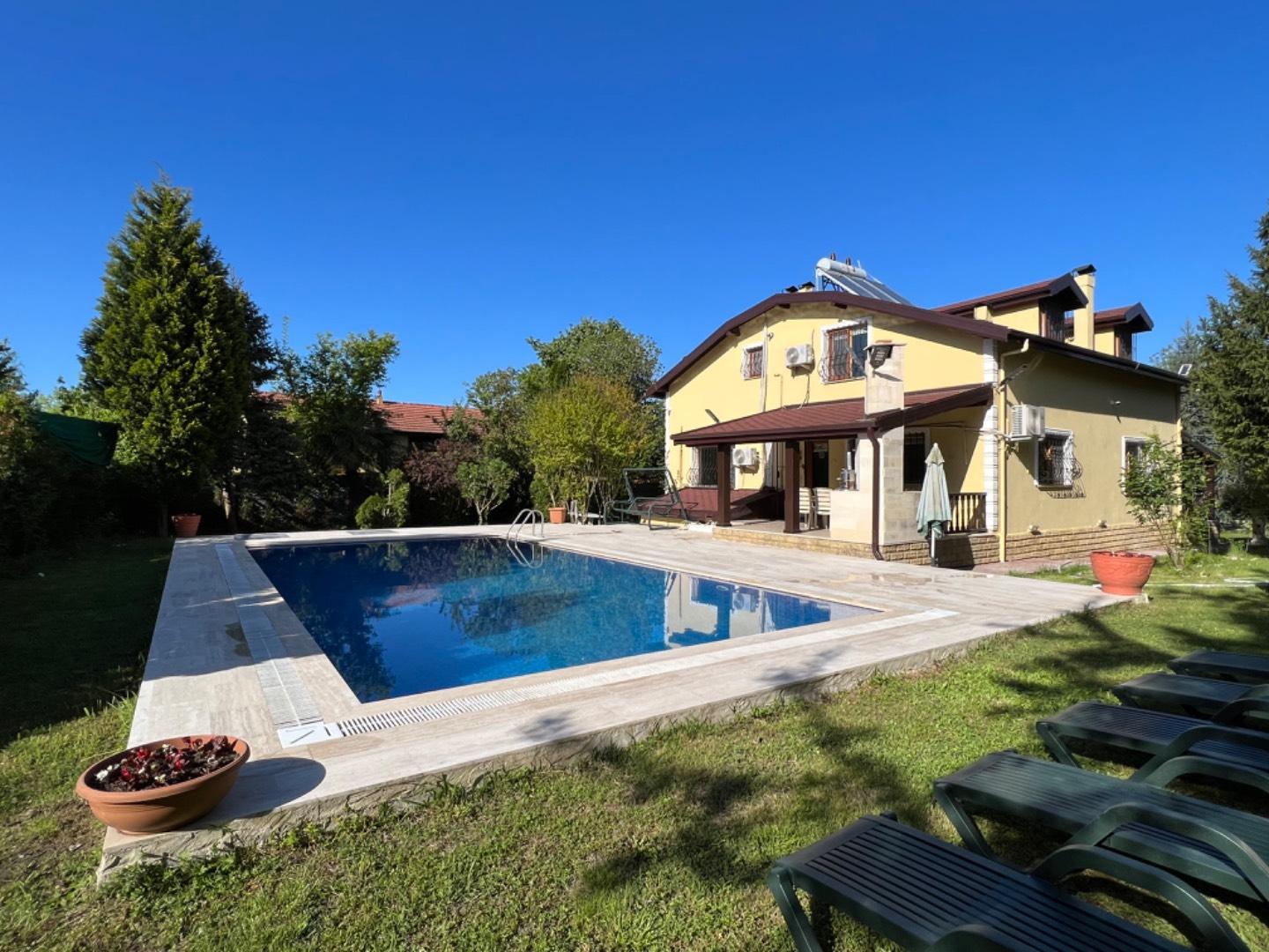 Sapanca'da Enfes Doğa İçerisinde, Özel Havuzlu, Kiralık Villa-26791