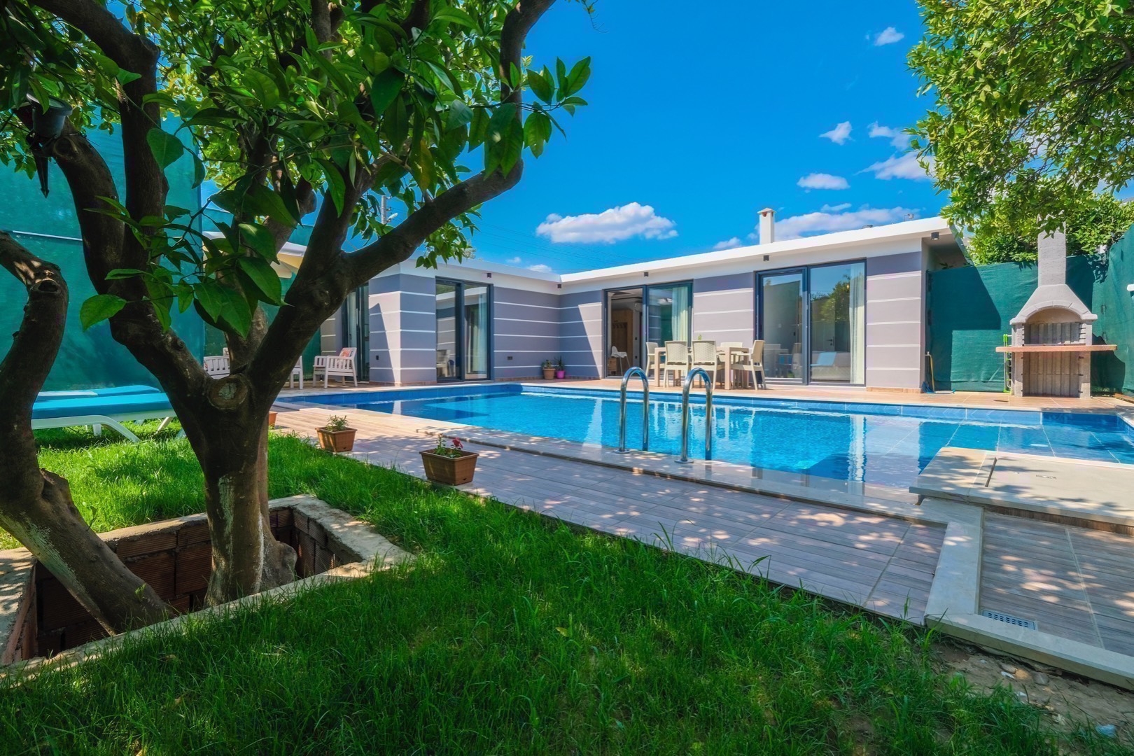 Fethiye Yanıklar'da Doğa İçerisinde, Özel Havuzlu, Yazlık Villa