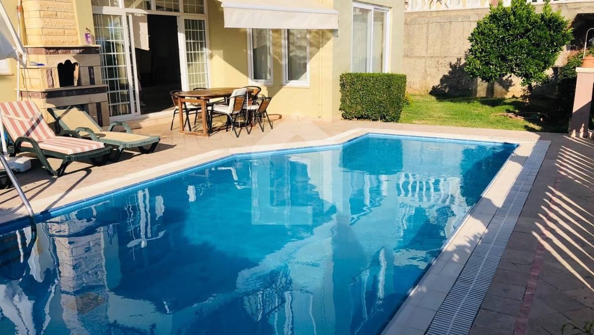 Alanya'da Özel Havuzlu, Tesis İçerisinde, Yazlık Villa-27617