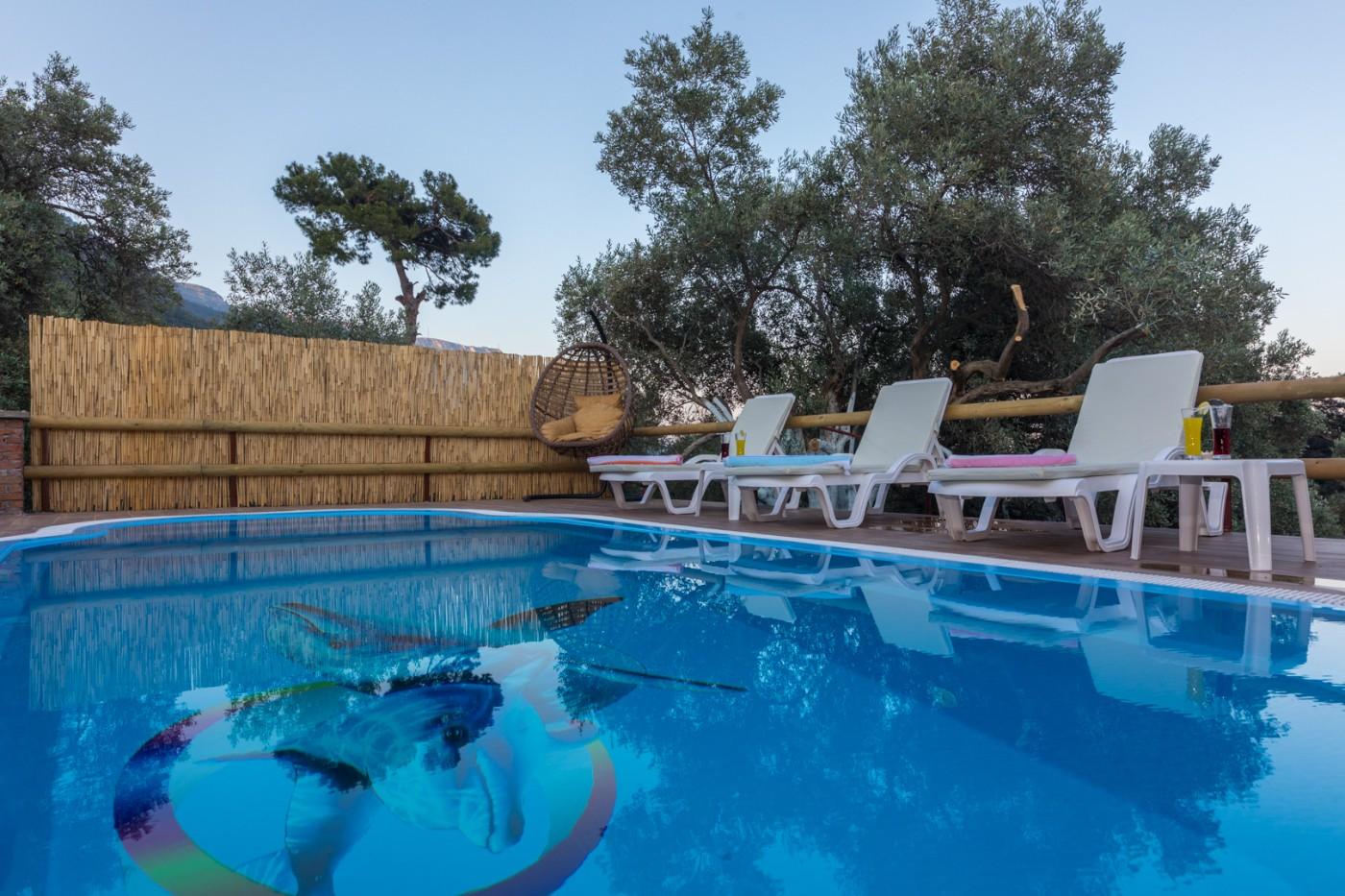 Muğla Menteşe'de Gözlerden Uzak, Özel Havuzlu, Konforlu Villa-21365