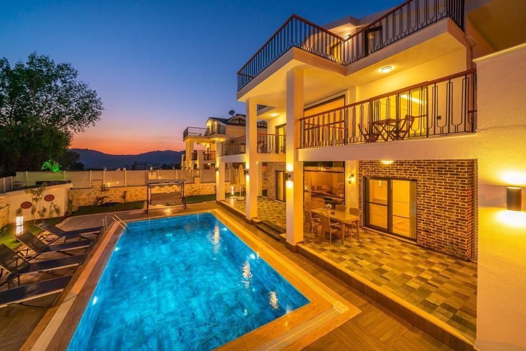 Fethiye Ölüdeniz'de Muhteşem Doğada, Özel Havuzlu, 4+1 Lüks Villa-20394