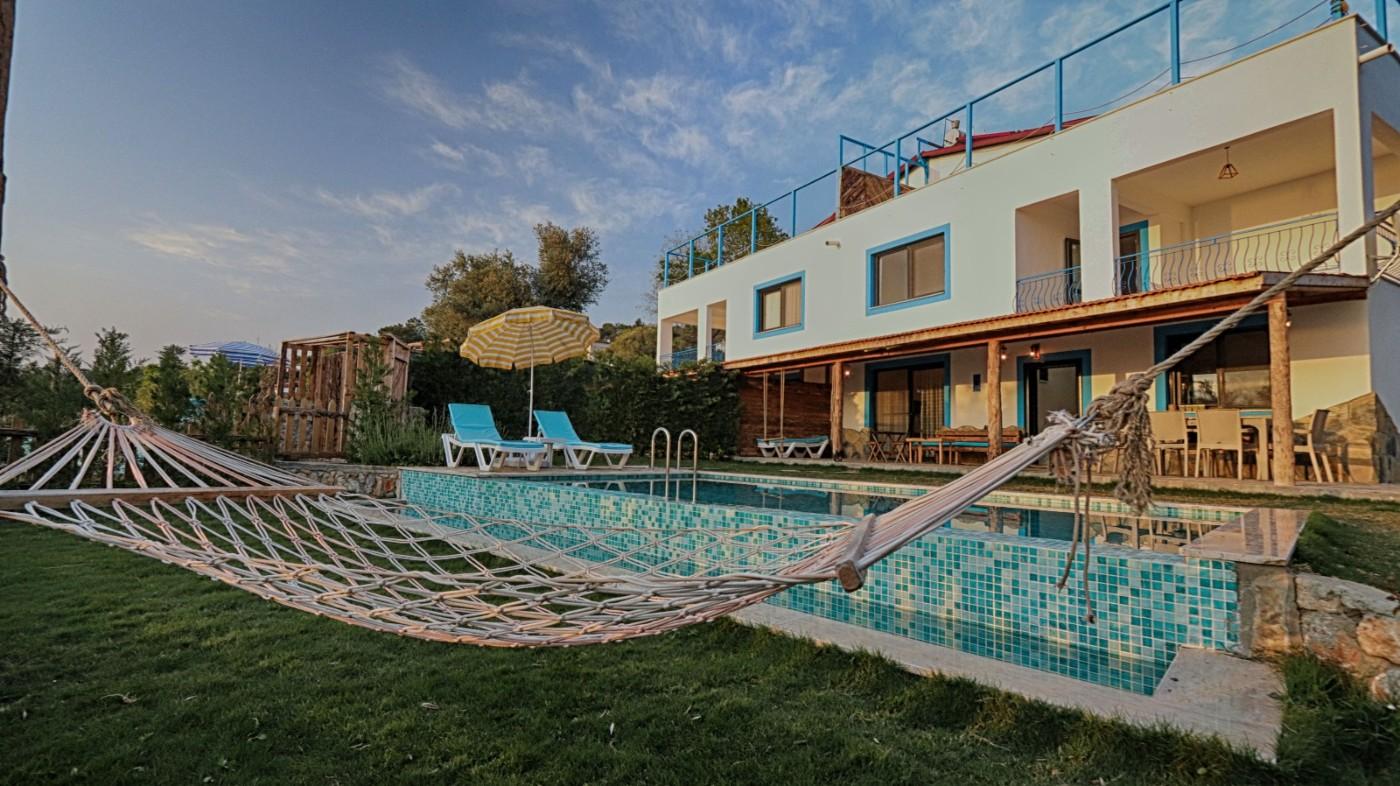 Fethiye Faralya'da Muhteşem Deniz Manzaralı, Özel Havuzlu, İkiz Villa-19543