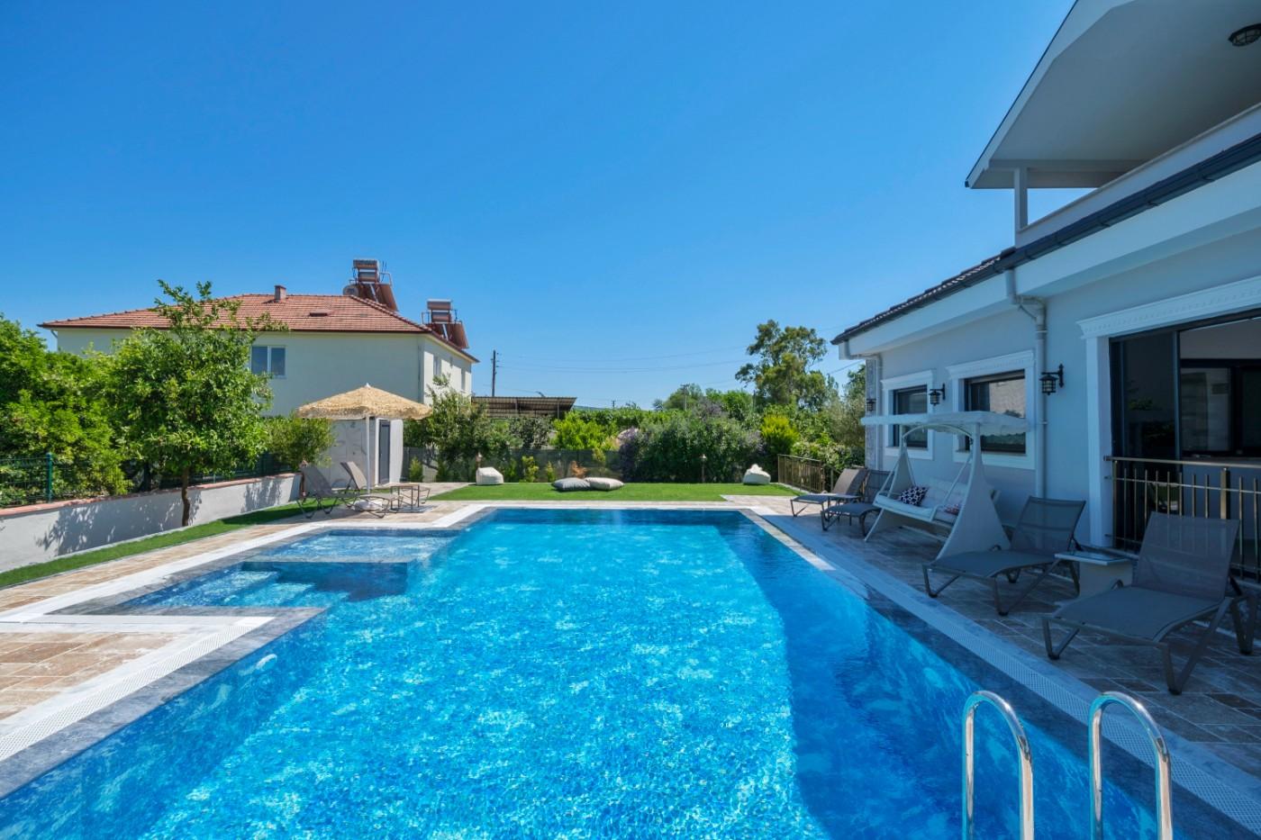 Muğla Ortaca'da Doğa Manzaralı, Özel Havuzlu, Kiralık Villa-21042