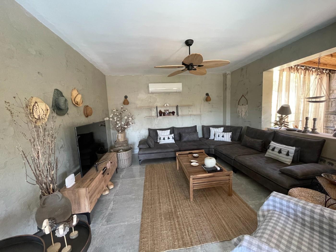 Fethiye Ölüdeniz'de Doğa Manzaralı, Özel Havuzlu, Lüks Villa-14093