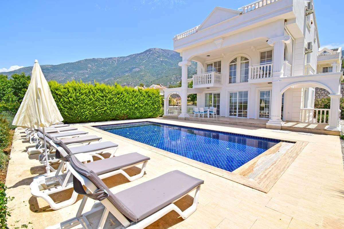 Fethiye Ölüdeniz'de Özel Havuzlu, 8 Kişilik, Konforlu Kiralık Villa-25415