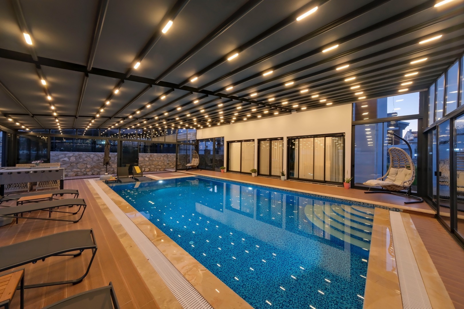 Fethiye’de Ölüdeniz Plajı’na Yakın, Isıtmalı Havuzlu, Kiralık Villa