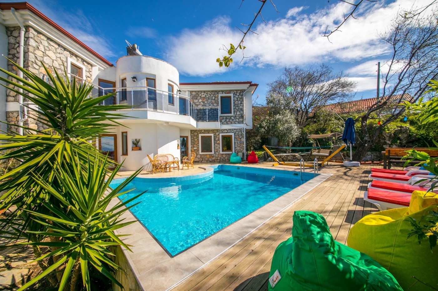 Marmaris Söğüt'te Tasarımıyla Büyüleyen, Özel Havuzlu, 8 Kişilik Villa