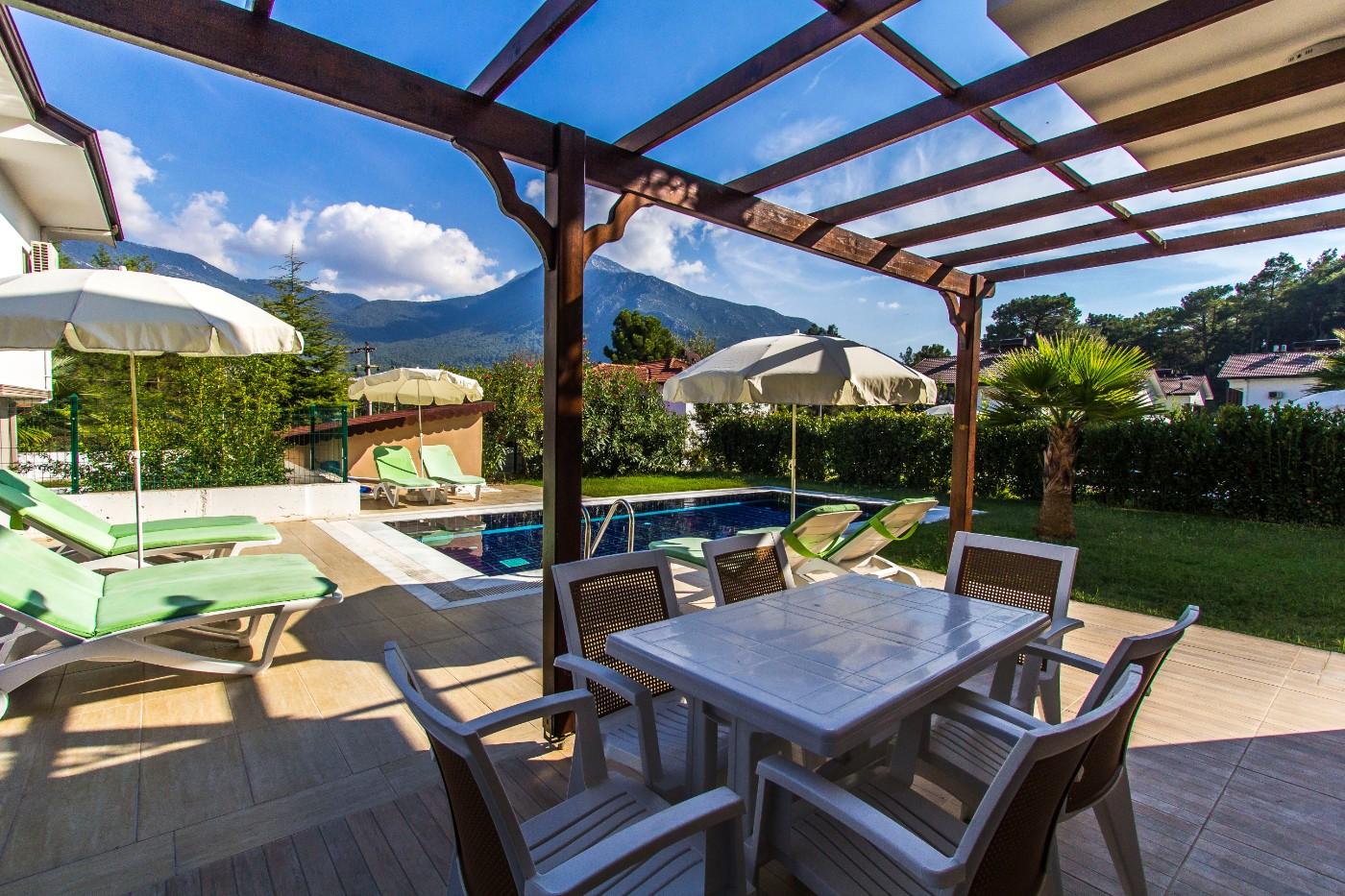 Fethiye Ölüdeniz'de Geniş Bahçeli, Özel Havuzlu, 8 Kişilik Villa-19414