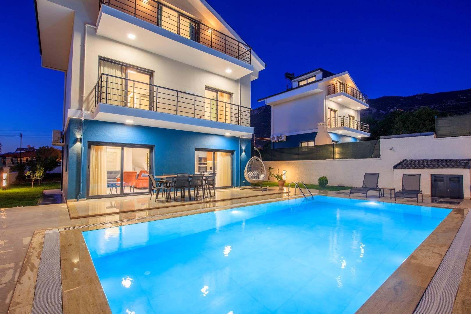 Fethiye Ölüdeniz'de Enfes Doğa İçerisinde, Özel Havuzlu, Modern Villa-29266