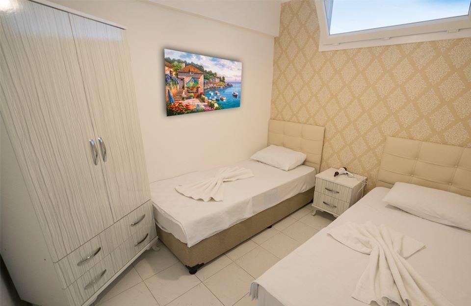 Aydın Didim'de Denize 40 Metre Uzaklıkta, 2+1 Standart Suit-14467